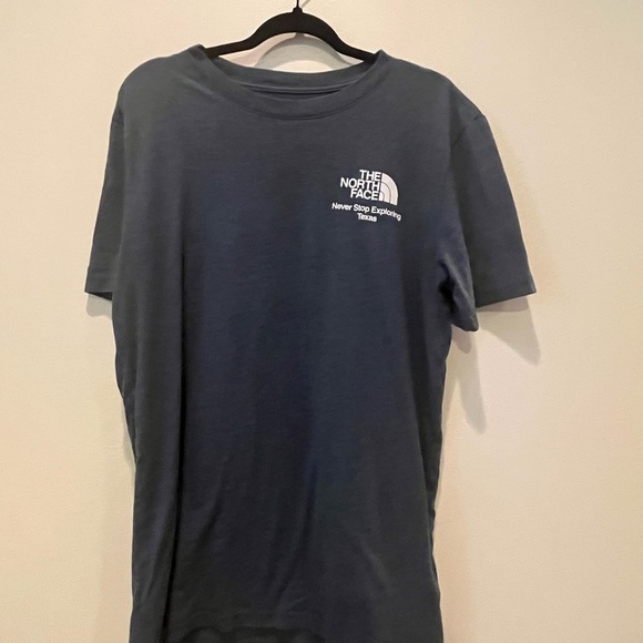 The North Face Blue Short Sleeve Tee Classic Crew Neck - Picture 1 of 4